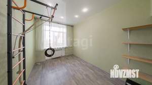 3-к квартира, вторичка, 70м2, 1/4 этаж