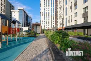 2-к квартира, вторичка, 63м2, 4/13 этаж