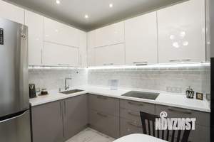 2-к квартира, вторичка, 61м2, 4/17 этаж