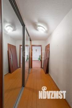 3-к квартира, вторичка, 58м2, 3/5 этаж