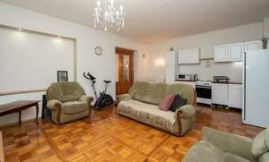 4-к квартира, вторичка, 117м2, 1/6 этаж