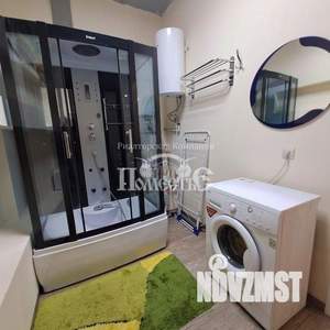 2-к квартира, вторичка, 50м2, 1/4 этаж