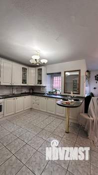 6-к квартира, вторичка, 211м2, 3/3 этаж