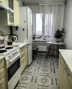 2-к квартира, вторичка, 49м2, 8/9 этаж