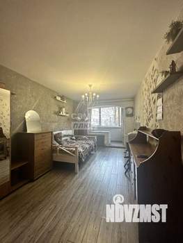 4-к квартира, вторичка, 102м2, 1/5 этаж