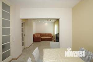 4-к квартира, вторичка, 74м2, 6/9 этаж