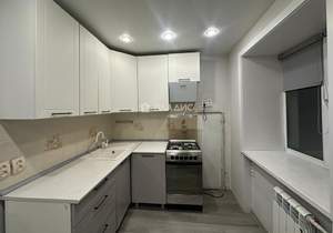 2-к квартира, вторичка, 42м2, 4/4 этаж