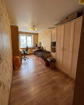 3-к квартира, вторичка, 58м2, 1/4 этаж