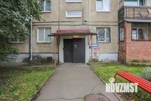 2-к квартира, вторичка, 43м2, 1/5 этаж