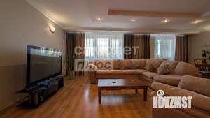 4-к квартира, вторичка, 237м2, 2/3 этаж