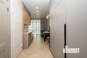 Студия квартира, вторичка, 32м2, 9/18 этаж