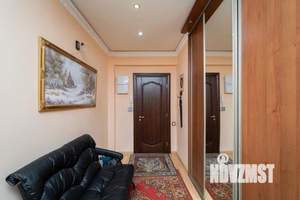 3-к квартира, вторичка, 94м2, 1/9 этаж