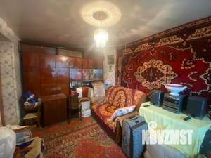 2-к квартира, вторичка, 42м2, 1/5 этаж