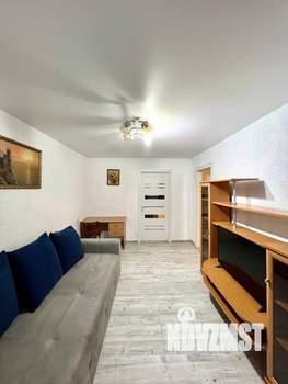 2-к квартира, вторичка, 43м2, 3/5 этаж