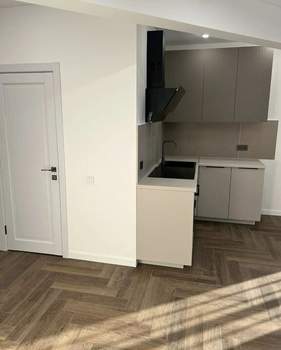 2-к квартира, вторичка, 70м2, 11/15 этаж