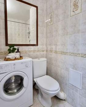 Студия квартира, вторичка, 32м2, 4/10 этаж