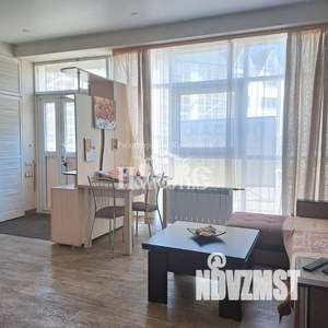 2-к квартира, вторичка, 50м2, 1/4 этаж