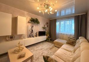 2-к квартира, вторичка, 42м2, 1/5 этаж