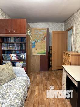 2-к квартира, вторичка, 44м2, 1/4 этаж