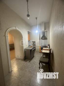 3-к квартира, вторичка, 55м2, 1/1 этаж