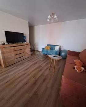 1-к квартира, вторичка, 42м2, 4/4 этаж