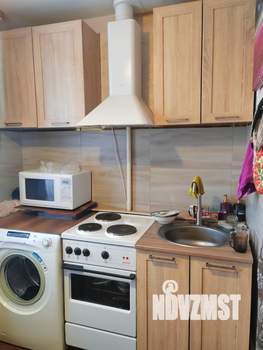 2-к квартира, вторичка, 45м2, 1/4 этаж