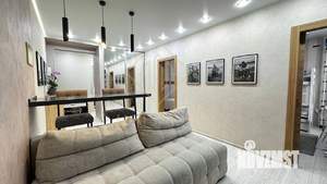 2-к квартира, вторичка, 52м2, 1/9 этаж