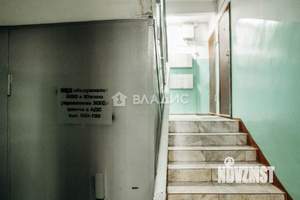 2-к квартира, вторичка, 42м2, 1/5 этаж
