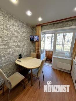 2-к квартира, вторичка, 42м2, 1/9 этаж