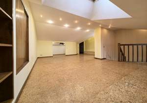 4-к квартира, вторичка, 160м2, 9/10 этаж