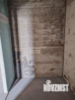 Студия квартира, вторичка, 32м2, 1/9 этаж