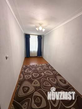 2-к квартира, вторичка, 45м2, 1/4 этаж