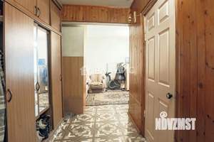 2-к квартира, вторичка, 42м2, 1/5 этаж