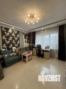 2-к квартира, вторичка, 64м2, 1/2 этаж