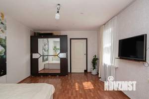 1-к квартира, вторичка, 34м2, 1/1 этаж