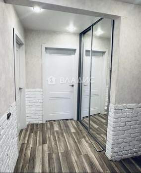 3-к квартира, вторичка, 64м2, 1/5 этаж