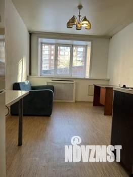 Студия квартира, вторичка, 17м2, 1/4 этаж