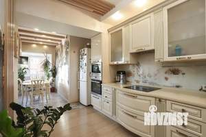 4-к квартира, вторичка, 128м2, 5/10 этаж