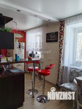 2-к квартира, вторичка, 43м2, 1/4 этаж