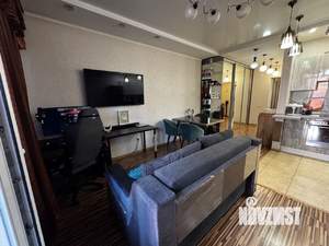 2-к квартира, вторичка, 61м2, 1/4 этаж