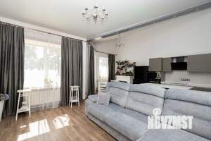 4-к квартира, вторичка, 150м2, 2/3 этаж