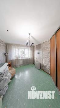 3-к квартира, вторичка, 57м2, 1/4 этаж