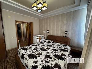 2-к квартира, вторичка, 61м2, 1/4 этаж