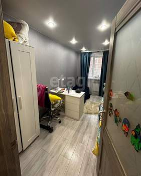 2-к квартира, вторичка, 42м2, 3/4 этаж