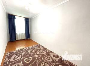 2-к квартира, вторичка, 45м2, 1/4 этаж