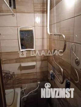 3-к квартира, вторичка, 58м2, 2/5 этаж