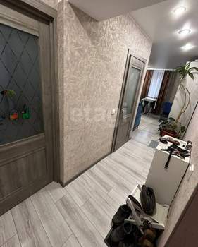 2-к квартира, вторичка, 42м2, 3/4 этаж