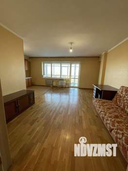 3-к квартира, вторичка, 106м2, 8/9 этаж