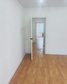 2-к квартира, вторичка, 69м2, 1/2 этаж