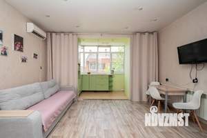 Студия квартира, вторичка, 42м2, 3/3 этаж